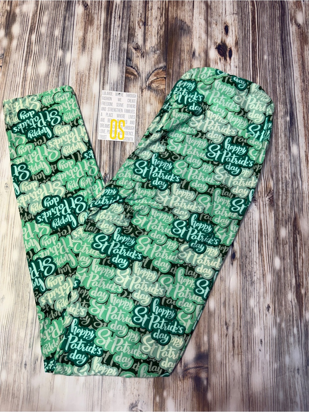 LuLaRoe Green St. Patrick's Day Script Leggings